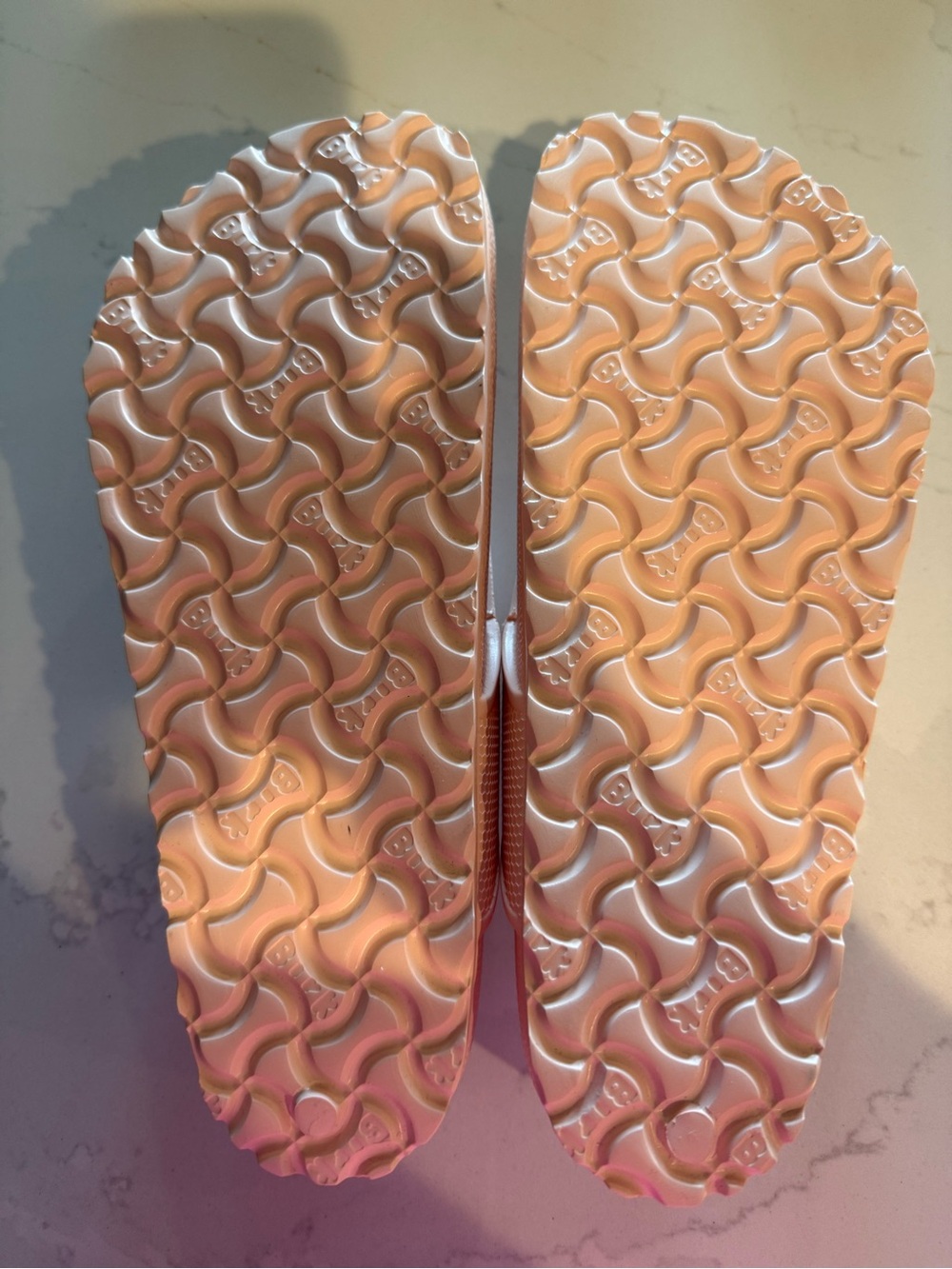 Birkenstock Women’s Pink and White EVA Thong Sandals - Picture 2 of 2